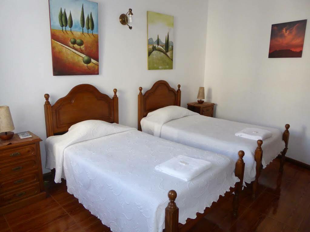 Casa De Hospedes Isaias Angra do Heroísmo Εξωτερικό φωτογραφία