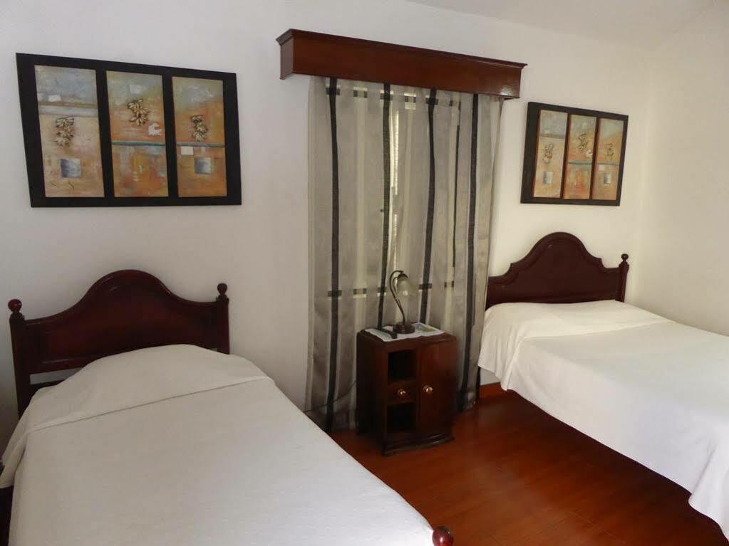 Casa De Hospedes Isaias Angra do Heroísmo Εξωτερικό φωτογραφία